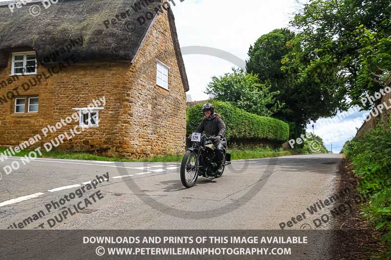 Vintage motorcycle club;eventdigitalimages;no limits trackdays;peter wileman photography;vintage motocycles;vmcc banbury run photographs